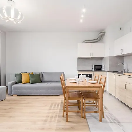 Apartment Enjoy! Marywilska Warsaw