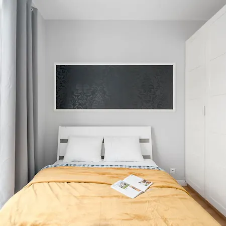 Enjoy! Marywilska Apartment Warsaw