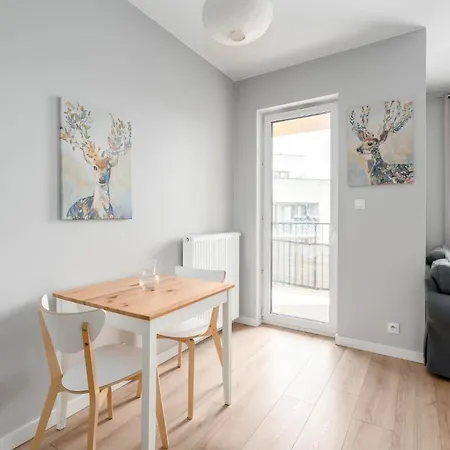 Apartment Enjoy! Marywilska Warsaw