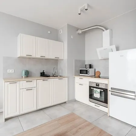 Apartment Enjoy! Marywilska Warsaw