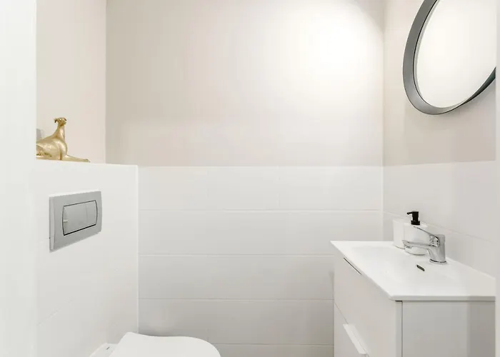 Enjoy! Marywilska Daire