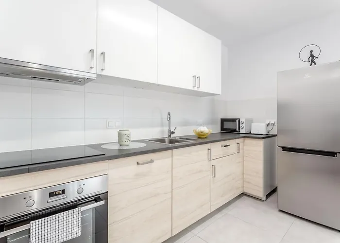 Enjoy! Marywilska * Varsóvia