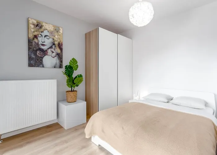 Enjoy! Marywilska Apartamento Varsóvia