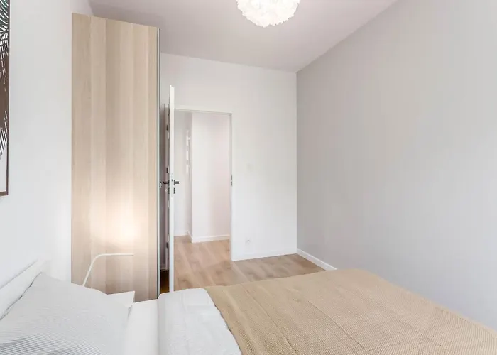 Enjoy! Marywilska Varsó